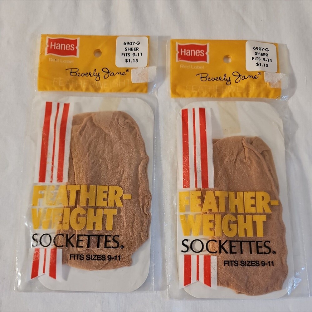Vintage Hanes Feather Weight Sockettes Size 9-11 Red Label Beverly Jane 2 Pr